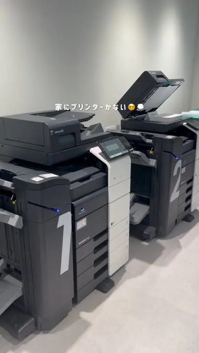 キンコーズの店内の複合機